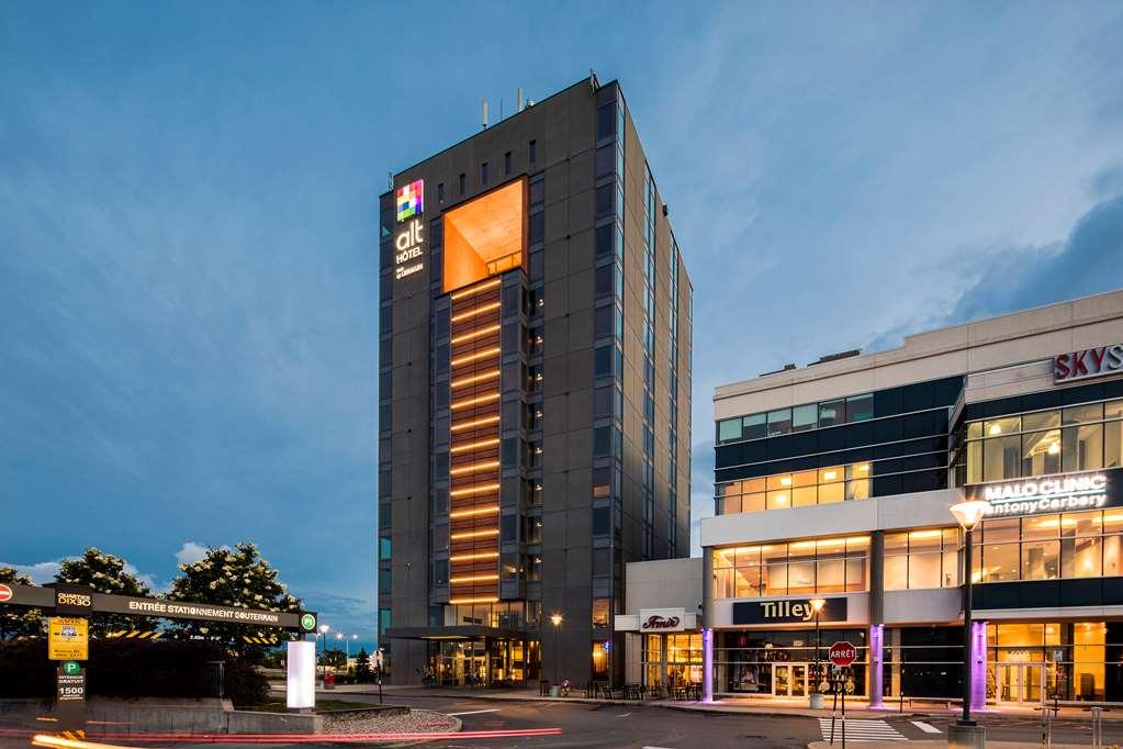 Hotel Alt Quartier Dix30 Броссар Экстерьер фото